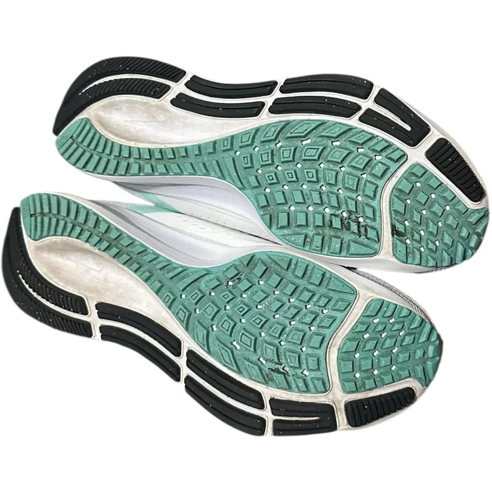 Nike Air Zoom Pegasus 38 Running Shoes Womens White Aurora Green Size 8
